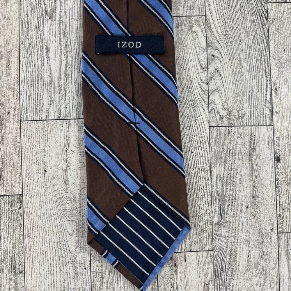 Izod y2k brown